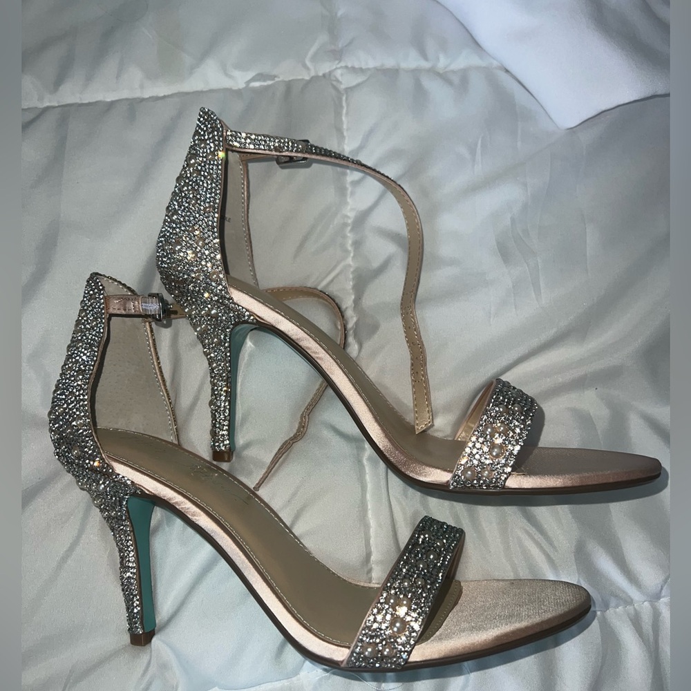 Brand new Sparkle Betsy Johnson heels